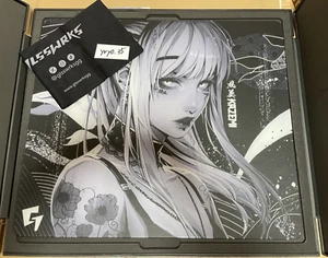 GLSSWRKS Kazemi Glass Gaming Mousepad Japan Limited Ver 490 x 420mm No Box - Bild 1 von 3