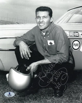 FOTO 8x10 firmada autografiada por Richard Petty NASCAR RACING LEGEND BECKETT BAS Foto 1 de 2