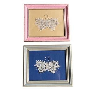 Vintage Häkel Schmetterling Deckchen rosa & blau Rahmen mit Glas 70er 80er Boho Oma - Bild 1 von 9