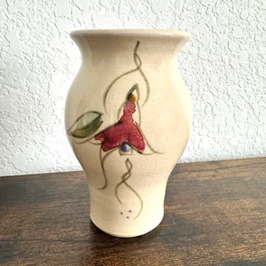 Kylemore Abbey Ireland Vase Fuchsia Art Pottery Hand Painted Ceramic 5" H VTG - Picture 1 of 12