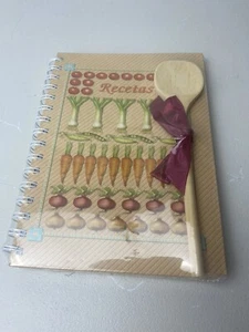 AVON Libro Cuaderno De Mis Recetas Libreta con Cuchara de Madera - Picture 1 of 4