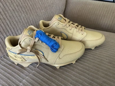 Редкие футбольные бутсы Uvla Bruins Nike Jordan 1 - Изображение 1 из 4