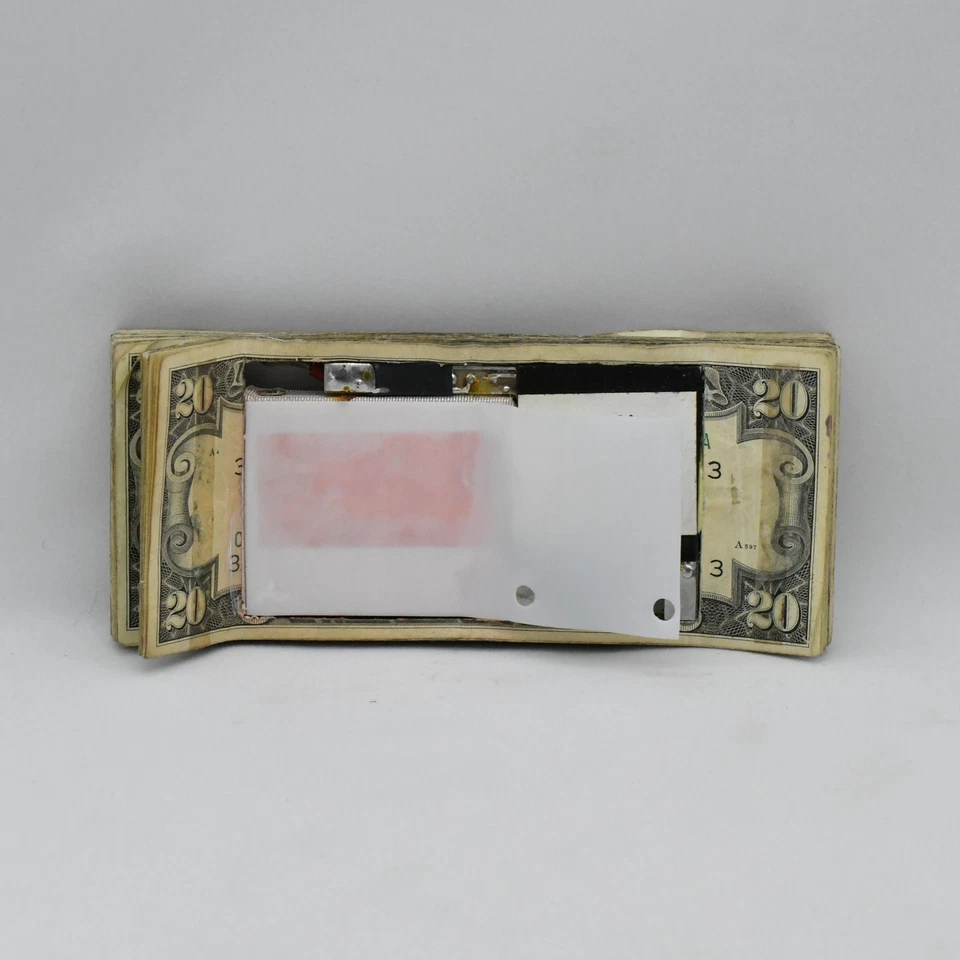 1986 $20 Twenty Dollar Disarmed Exploding Dye Pack ICI Americas Inc - Image 1 of 4