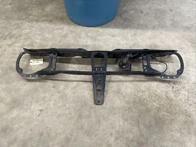 85-92 VOLKSWAGEN JETTA RADIADOR DELANTERO NÚCLEO SOPORTE FARO Panel SOPORTE OEM Foto 1 de 4