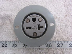 AH Arrow Hart 20A 250V HBL5479C Style Straight Blade Flanged Receptacle 6-20R - Picture 1 of 2