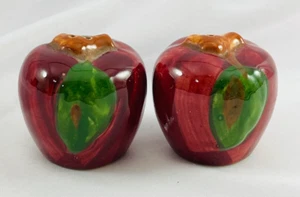 Vintage Franciscan Apple Salt & Pepper Shakers 1950's - Picture 1 of 6