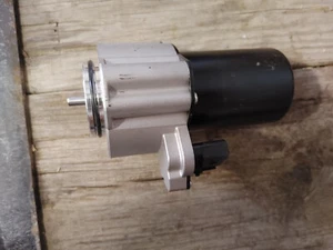 Transfer Case Encoder Motor For Jeep Grand/Cherokee Liberty/Dodge Durango (Y3DW1 - Picture 1 of 3
