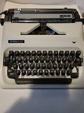 Adler J5 portable typewriter w/case : In Great condition.