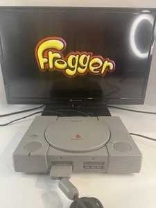 Sony PlayStation 1 PS1 SCPH-7001 Console System Bundle - Tested and Works - Picture 1 of 11