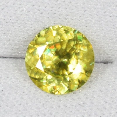 0,96 ct ULTRA RATE AMARILLO VERDOSO 100% ESFERA NATURAL - Redondo Ver Vdo BL Foto 1 de 3