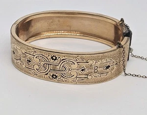 ANTIGUA PULSERA CON BISAGRAS DE ESMALTE NEGRO RELLENO DE ORO VICTORIANO H&B de 1874 para REPARACIÓN - Imagen 1 de 9