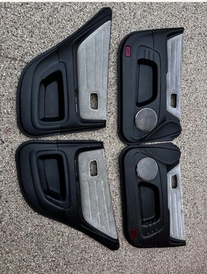 Lexus IS300 2001-2005 OEM diseño deportivo dos tonos puertas tarjetas paneles necesitan limpieza Foto 1 de 4