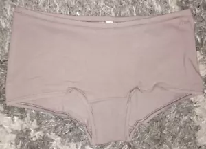 NeW Vs pink Base Collection Organic Cotton Boyshort Panty Toffee Small - Picture 1 of 3