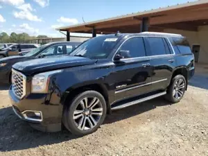Used Front Upper Center Console fits: 2018 Gmc Yukon roof w/sunroof Front Upper - Picture 1 of 24