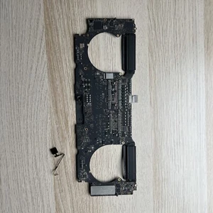 MacBook 2016 / 2017 A1707 15 Inch 2.6GHz i7 16GB 250GB Motherboard Logicboard - Picture 1 of 15
