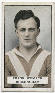 GALLAHER CIGARETTE CARD FAMOUS FOOTBALLERS 1925 No.37 FRANK WOMACK BIRMINGHAM