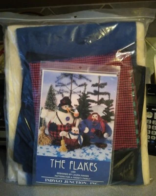 The Flakes Kit- Pattern IJ368 + Materials, Indygo Junction, Inc., Laura Hakes - Image 1 of 2