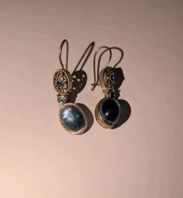 Pendientes colgantes colgantes vintage Avon azules y dorados  Foto 1 de 3