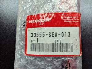 Conjunto de reflectores originales Honda 33555-SEA-013, L. RR. - Imagen 1 de 3