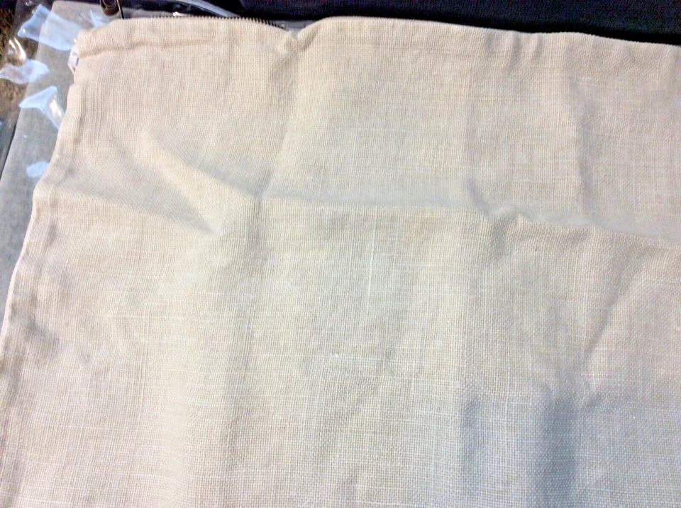 Funda de almohada de lino belga Pottery Barn Libeco 24x24 hueso nueva sin etiquetas Foto 1 de 1