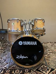 Yamaha Oak Custom acoustic drum kit with matching Snare - Picture 1 of 6