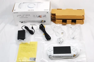 Sony PSP-1000 Value Pack White Console Boxed Complete Tested Excellent Condition - Picture 1 of 20