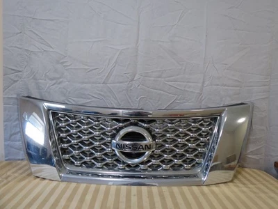 13 14 15 16 Nissan Pathfinder Front Upper Grille Grill Mesh w EMBLEM CAMERA OEM Foto 1 de 4