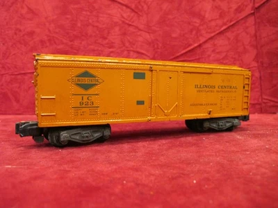 American Flyer ILLINOIS CENTRAL, IC #923, Ventilated Refrigerator Box Car.  - Image 1 of 4