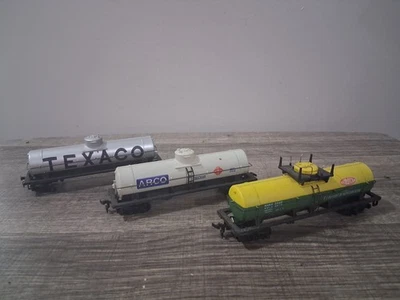 HO Scale Single Dome Tank Cars Lot Of 3 Used - Image 1 of 4