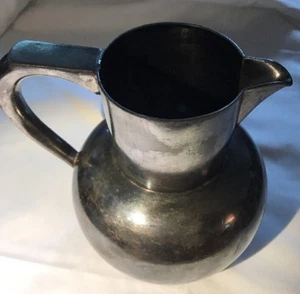 ANTIQUE SUPERIOR S.P. CO. # 730 SILVER-PLATE SHORT PITCHER - Picture 1 of 12