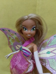 Winx Club FLORA Enchantix Doll Bambola Poupee Giochi Preziosi - Foto 1 di 10