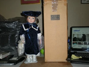 AVON Fine Collectibles 1999 Victorian Skater Porcelain Doll - Angelique 16" Tall - Bild 1 von 6