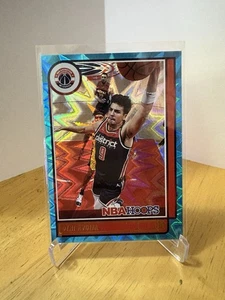 Aros de la NBA 2021-22 Panini - Deni Avdija #80 Teal Explosion - Imagen 1 de 2