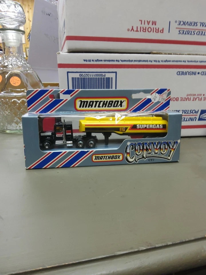 Matchbox Convoy Supergas Fuel Tanker - Image 1 of 1