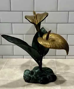 Escultura de metal de latón vintage Calla Lilly arte de mesa escultura decoración botánica - Imagen 1 de 15