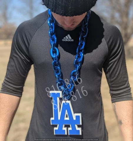 Los Angeles Dodgers Fan Chain, Giant Necklace Licensed MLB Cover