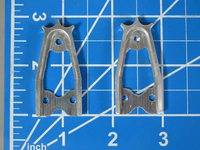 New Tamiya 1/10 F350 Hilux Tundra Pair Front or Rear Suspension Shock Mount - Image 1 of 4