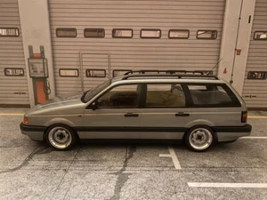VW Passat B3 Combi (35i-Tipo 315) ruedas gris metálico giratorias tuning diorama 1:18 - Imagen 1 de 10