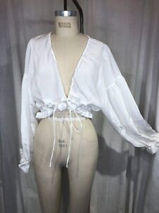 Vintage 70s Inspired White Ruffled Crop Blouse