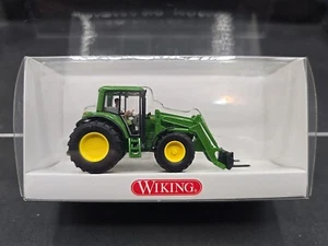 Wiking John Deere Tractor with Forks 9583926 - Scale 1:160 - N Gauge - BNIB - Picture 1 of 12