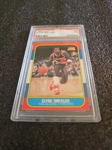 Clyde Drexler PSA 7 NM 1986 Fleer HOF Basketball Rookie Card #26 - Bild 1 von 15