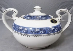 BLUE MIST by Aynsley Blue Mist Covered Sugar Bowl NEW NEVER USED made in England - Picture 1 of 10