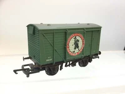 Airfix 54313 OO Gauge Vent Van Huntley & Palmer - Image 1 of 2