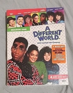 New A DIFFERENT WORLD First Season 1 One: 4 Disc DVD SET Lisa Bonet/Marisa Tomei - Imagen 1 de 2