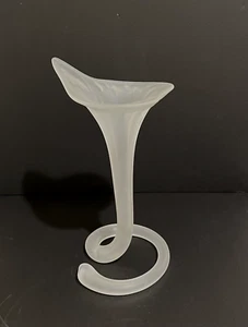 VTG Art Glass Handblown Lily Flower Bud Vase white Matte Speckled Coiled Base - Picture 1 of 8
