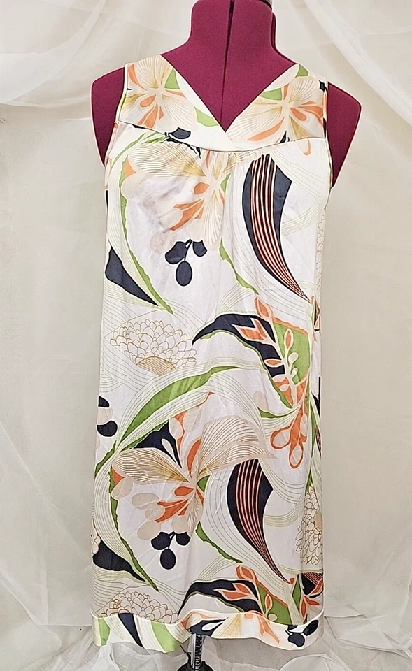 Vtg Vanity Fair Groovy Print Nightgown 70s Avocado Green Botanical Print Nylon S - Image 1 of 4