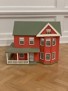 Dollhouse Miniature 1:144 Dollhouse Made From Northeastern Kit--Vintage--ESTATE