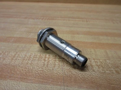 Allen Bradley 871TM-DH5NP18-D4 Proximity Switch 871TMDH5NP18D4 - Image 1 of 4