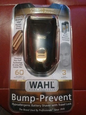 Wahl - Bump Prevent Hypoallergenic Battery Shaver with Travel Lock #7066-200 NEW - Image 1 of 3