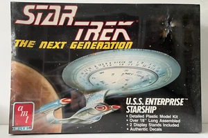 USS Enterprise Star Trek The Next Generation TV Series plastic model AMT/ERTL - Picture 1 of 4